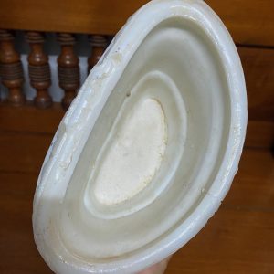 หล่อพระแก้วมรกต "สำนักพุทธเทวประทีป" เนื้อแก้วสีขาวเหลือบรุ้งปี2500 สมบูรณ์เดิมสวยงามมาก (สีขาวหายากมาก ) - Image 3