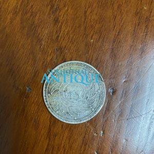 เหรียญเงินพระจุลมงกุฎ - พระแสงจักร ร.5 ราคา บาทหนึ่ง ปี พ.ศ. 2412 สภาพสมบูรณ์สวยงามมากๆ - Image 2