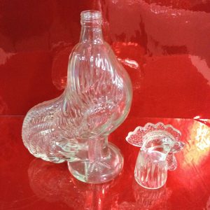 งานแก้วรูปไก่มีฝาเปิดใส่นํ้าได้ - Image 3