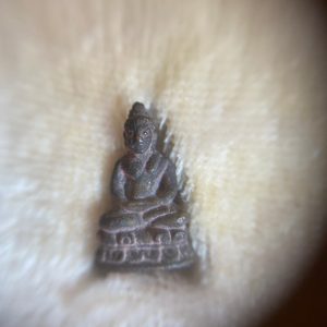 พระชัยวัฒน์ชินบัญชรเนื้อนวะโลหะผสมทองคำ วาระสมเด็จพระสังฆราชสกลมหาสังฆปริณายกพระชนมายุ 100 พรรษาปี2556 - Image 1