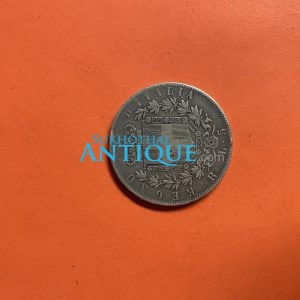 เหรียญเก่าเนื้อเงินประเทศอิตาลี สมัยปกครองโดย VITTORIO  EMANUELE II ปี ค.ศ.1877 มูลค่า 5 Lire ตรงกับประไทย สมัย ร.5 - Image 4