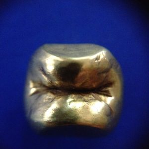 พดด้วงทองคำตราพระแสงจักร - พระมหามงกุฎ รัชกาลที่ 4 สองสลึง - Image 3