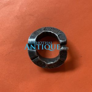 เงินเจียงปีกกว้างเนื้อเงินหนัก ประมาณ4บาท ตอกตรา เพียไรและตราอี่นๆคมชัดมากอยู่รอบตัว - Image 4