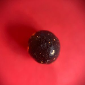 ลูกอม ชานหมากหลวงพ่อคล้าย ปิดทองโดยรอบ - Image 2