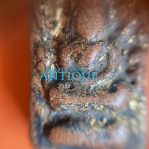 พระหลวงพ่อปานเนื้อดินแดง พิมพ์ขี่ปลาหมู ปิดทองเก่า - Image 4