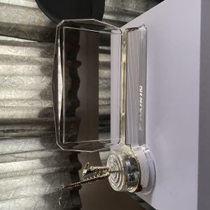 ของที่ระลึกสมัยร.9 สามารถไขลานแล้วมีเสียงเพลงพระราชนิพนธ์ดังขึ้น และมีที่ใส่รูปภาพได้ - Image 3