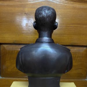 หล่อพระบรมรูป ร.9 ครึ่งองค์ ของกรมราชองค์รักษ์ ในวาระสิริราชสมบัติครบ 60 ปี   9 มิย. 2536 ตอกโค๊ตลำดับที่ 09602 พร้อมกล่องและใบ - Image 3