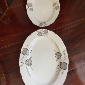 จานเปลเก่าเก็บใบใหญ่มากๆขนาด 16 1/2"  เกรด A นำเข้าจากต่างประเทศ ลายดอกไม้ขลิบเงิน มีใบเล็กอีก 1  ใบสวยงามหายาก - Image 4