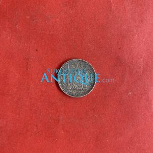 เหรียญเนี้อเงิน พระบรมรูป-หลังตราแผ่นดิน สลึงหนี่ง สมัยรัชกาลที่ 5 ร.ศ. 123 คมชัดมาก - Image 4