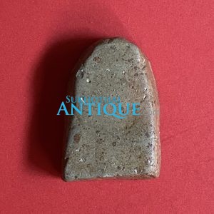 พระซุ้มกอพิมพ์ใหญ่ มีกนกข้าง เนื้อดินเทา ดูเก่าสวยงามน่าเก็บ - Image 2