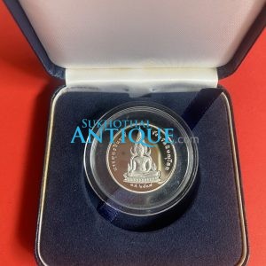 เหรียญพระพุทธชินราช - หลังสมเด็จพระนเรศวร เนื้อเงินขัดเงา จัดทำโดยกองกษาปณ์ ปี 2539 พร้อมกล่องเดิม - Image 2
