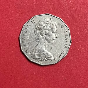 เหรียญเงินตรา ELIZABETH II ปี 1979 ราคา 50 cent 12 เหลี่ยม ขนาด 31.5 มิล สวยคมชัด - Image 1