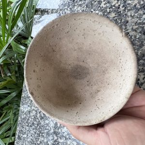 ชามสังคโลกเก่าโบราณ ใบใหญ่ ชนิดดินเผาเคลือบนำ้ยา สภาพสวยสมบูรณ์ - Image 3