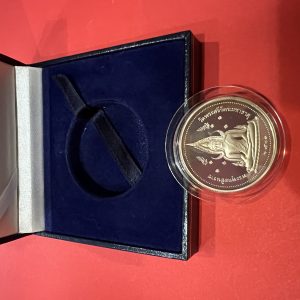 เหรียญสมเด็จพระนเรศวรมหาราชหลังพระพุทธชินราช ปี 2536 เนื้อเงินขัดเงา จากโรงกษาปณ์ " เพิร์ธ "ออสเตรเลีย สวยเดิมพร้อมกล่อง - Image 3