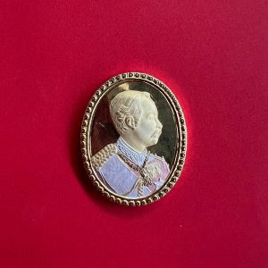 เหรียญเสด็จพ่อร.5 รูปไข่ สมโภชน์ พระอาราม 200 ปี กะไหล่ทองลงยา 3 กษัตริย์ วัดสุทัสน์เทพวราราม 2550 - Image 2