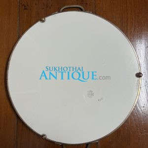 ถาดกระเบื้องโบราณสมัย ร.5 ใบขนาด 16" ลายคล้ายดอกเยบิร่าสีเหลือขาวนำ้ตาลและส้มรวม 2 ดอก สวยงามและสมบูรณ์มากๆ - Image 4