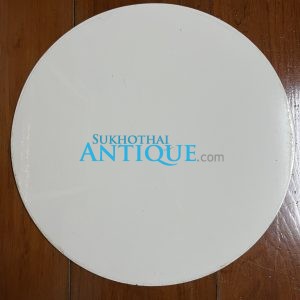 ถาดกระเบื้องโบราณสมัย ร.5 ใบขนาด 20" มีแต่กระเบื้อง ลายช่อดอกสีม่วงขาว คล้ายดอกพู่ระหงษ์ สวยงามและสมบูรณ์ - Image 4