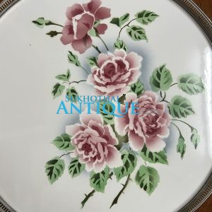 ถาดกระเบื้องโบราณขนาดสผ.16" ลายช่อดอกกุหลาบสีชมพูขาวบาน 3 ดอก กำลังบาน 1 ดอก สวยงามสมบูรณ์ - Image 2